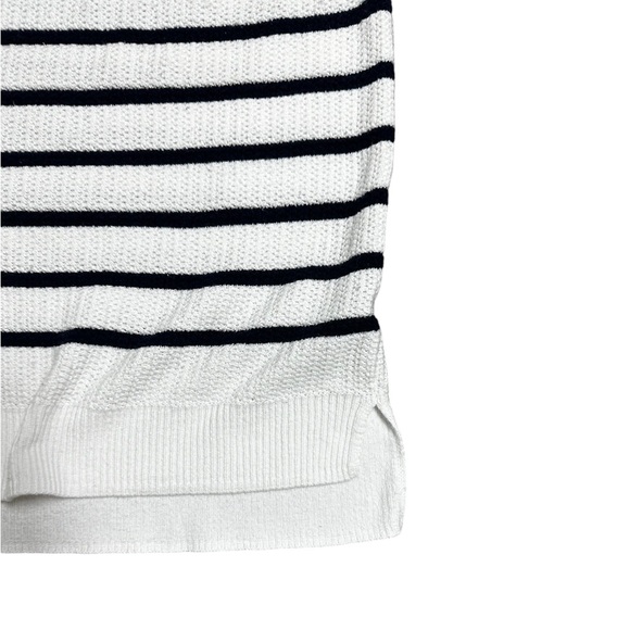 Old Navy size small long sleeved textured rib knit striped sweater navy & white - Picture 3 of 6